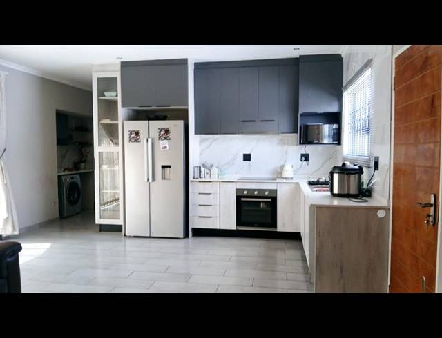 3 BEDROOM HOUSE FOR SALE IN BENDOR